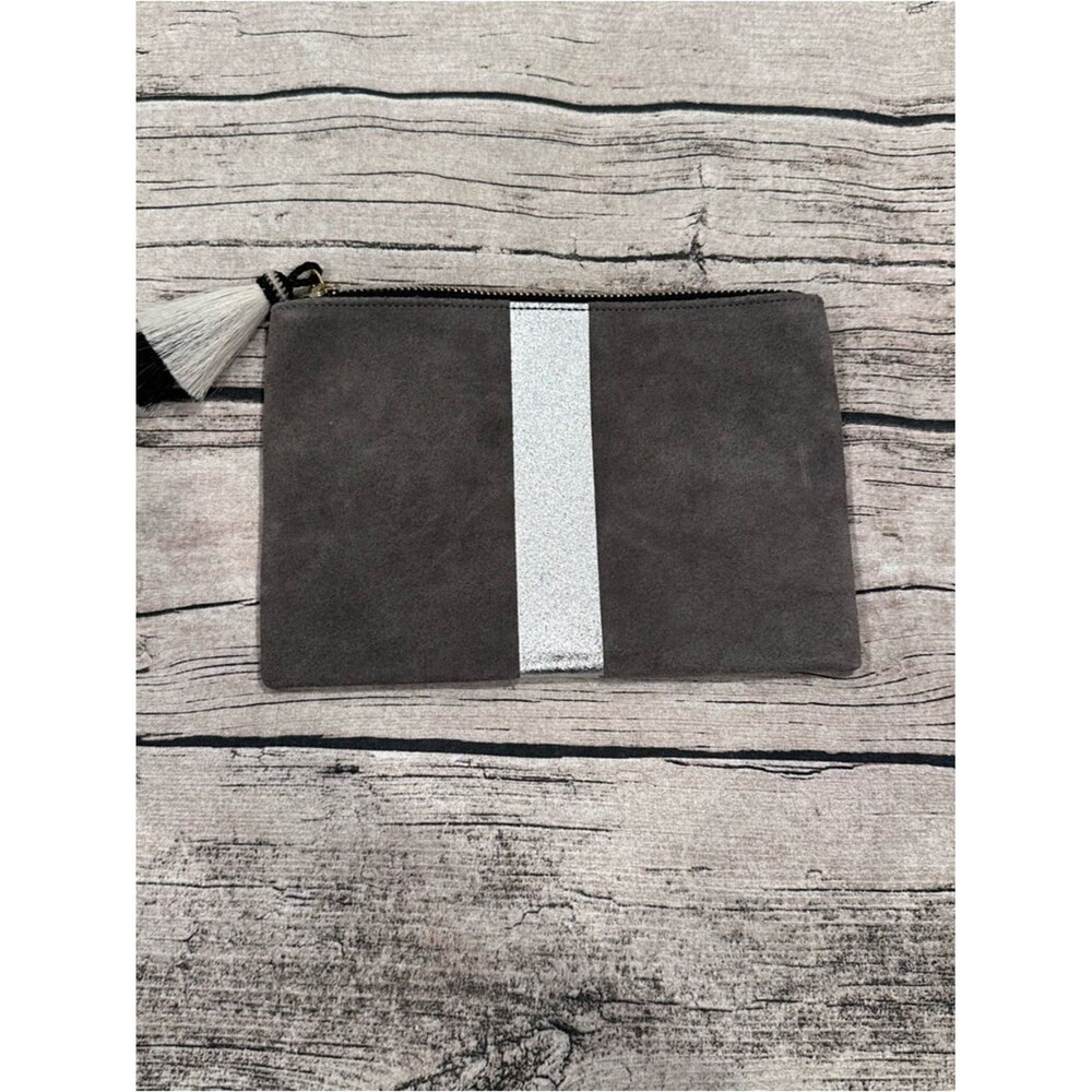 Kempton Gray Leather Medium Pouch with Silver Center Stripe & Tassel ~8.5”x6”